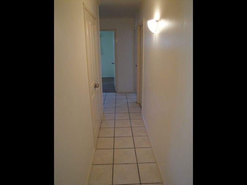 3 Brolga Avenue, New Auckland QLD 4680