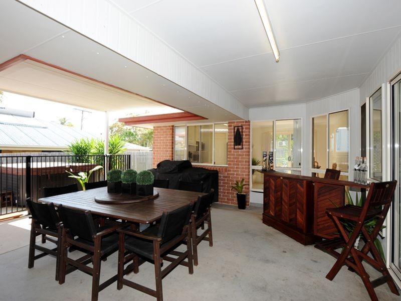 3 Benjamin Court, Glen Eden QLD 4680