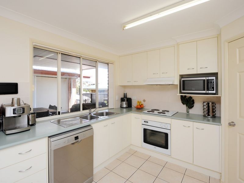 3 Benjamin Court, Glen Eden QLD 4680