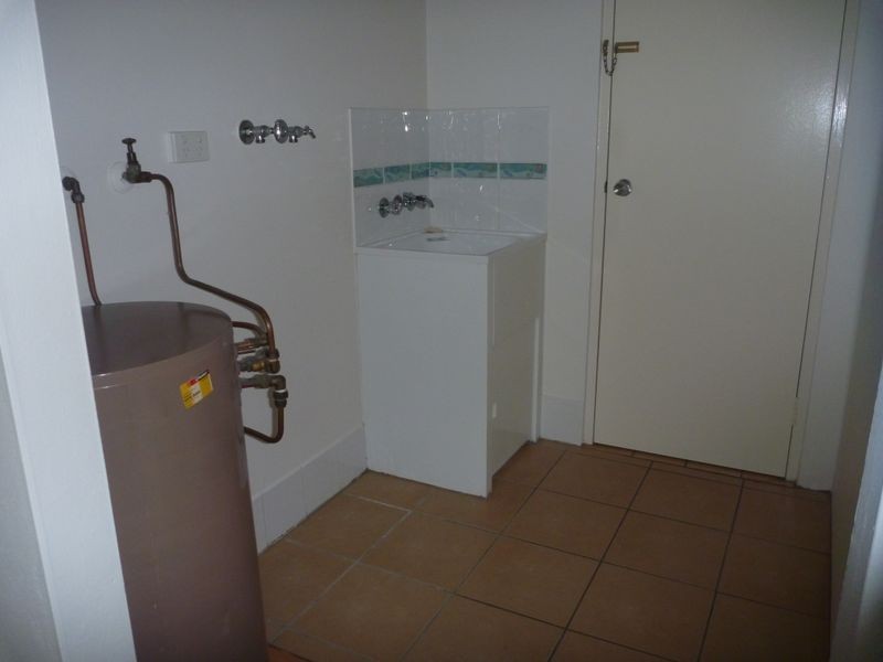 2/3 Murray Street, Gladstone QLD 4680