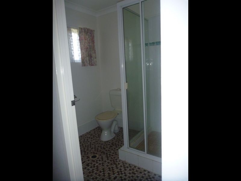 2/3 Murray Street, Gladstone QLD 4680