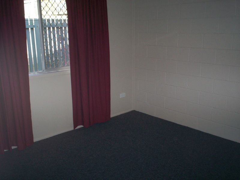 2/40-42 Marten Street, South Gladstone QLD 4680