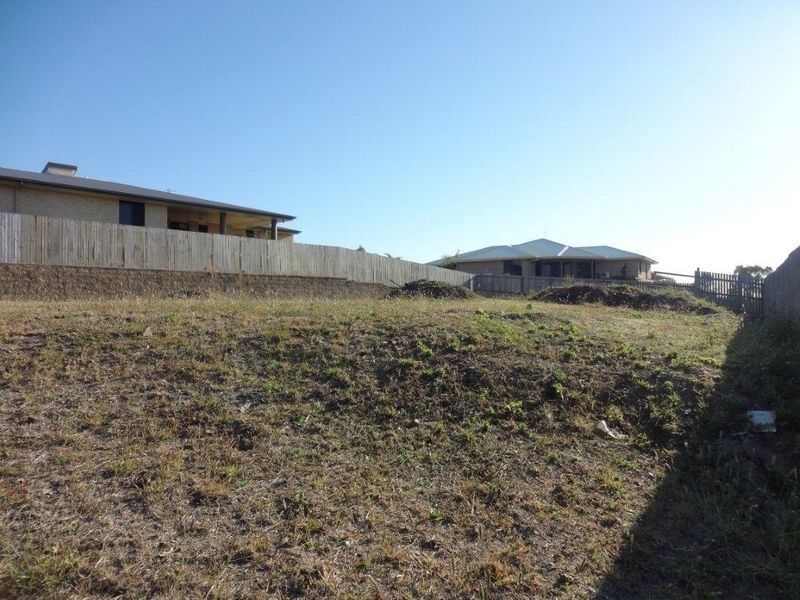 37 Koowin Drive, Kirkwood QLD 4680