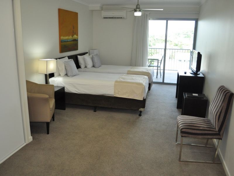 413/414/66-68 Oaka Lane, Gladstone QLD 4680