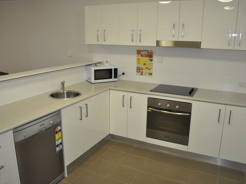 413/414/66-68 Oaka Lane, Gladstone QLD 4680