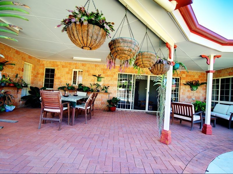 14 Parksville Drive, Gladstone QLD 4680