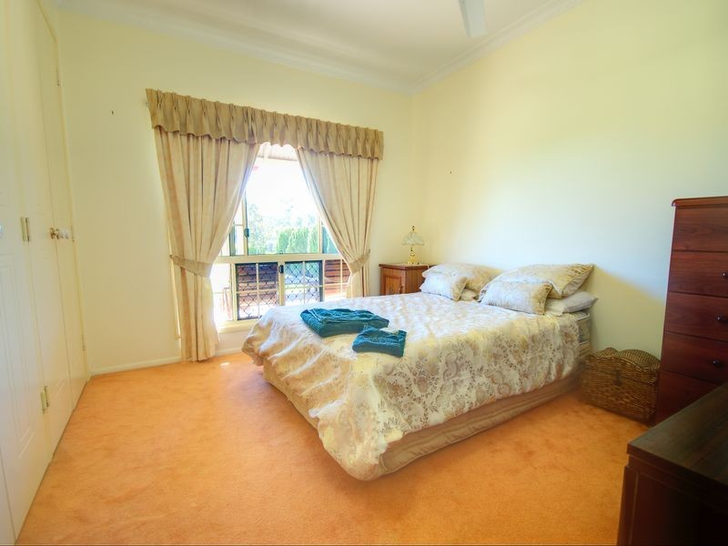 14 Parksville Drive, Gladstone QLD 4680