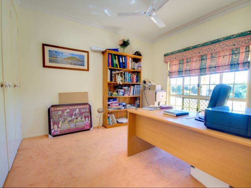 14 Parksville Drive, Gladstone QLD 4680