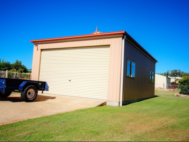 14 Parksville Drive, Gladstone QLD 4680