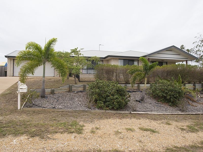 16 Skyline Drive, New Auckland QLD 4680