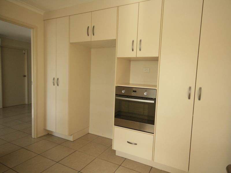 51 Rossella Street, West Gladstone QLD 4680