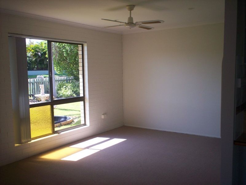 61 Barney Street, Barney Point QLD 4680