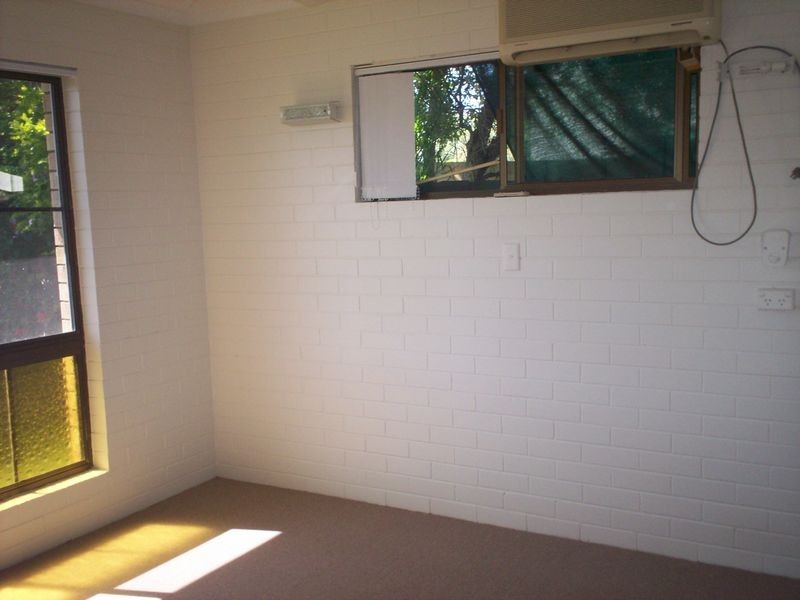 61 Barney Street, Barney Point QLD 4680