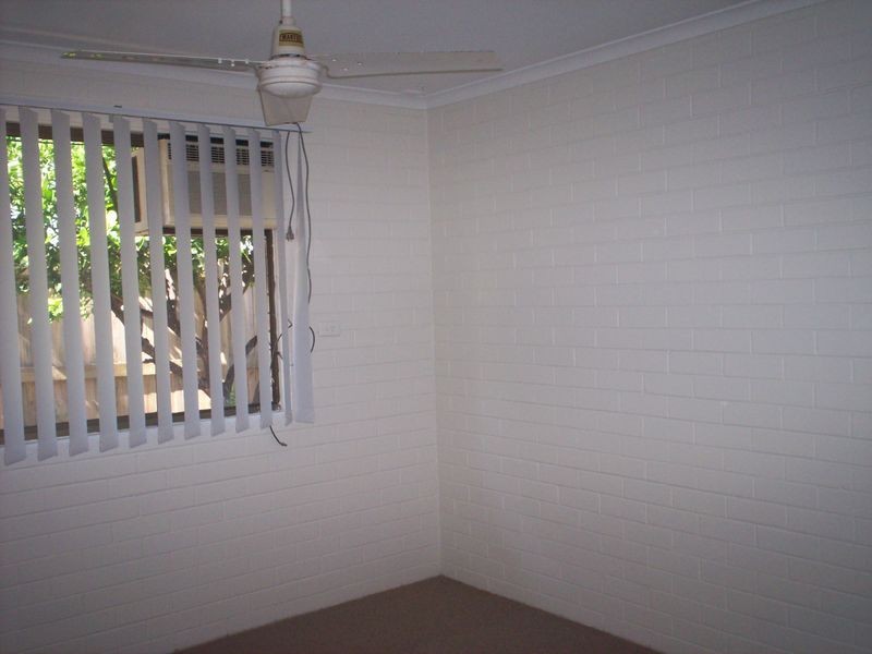 61 Barney Street, Barney Point QLD 4680