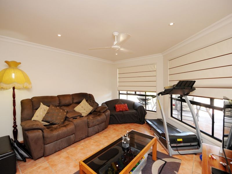 4 Osprey Court, South Gladstone QLD 4680