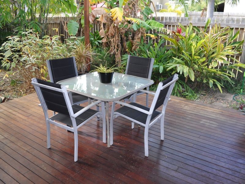 2/70 Off Lane, South Gladstone QLD 4680