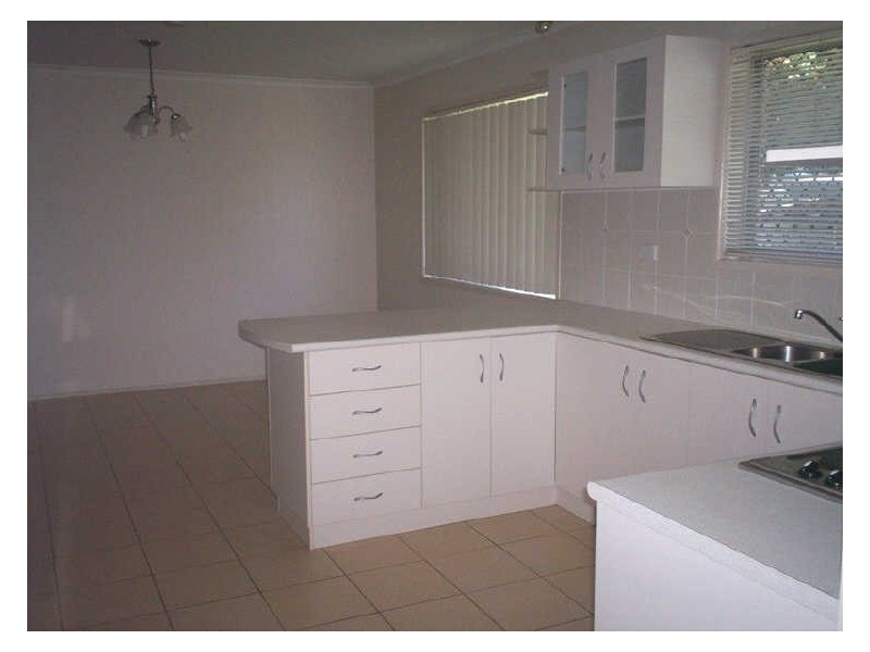 21 Sandpiper Avenue, New Auckland QLD 4680