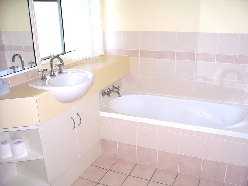 4/5 PACIFIC COURT, Gladstone QLD 4680
