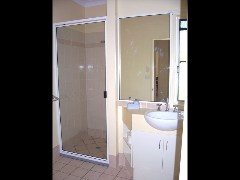 4/5 PACIFIC COURT, Gladstone QLD 4680