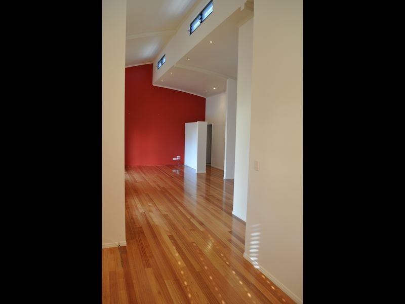 18 Llewellyn Close, Clinton QLD 4680
