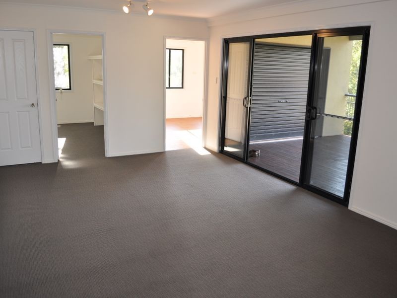 18 Llewellyn Close, Clinton QLD 4680