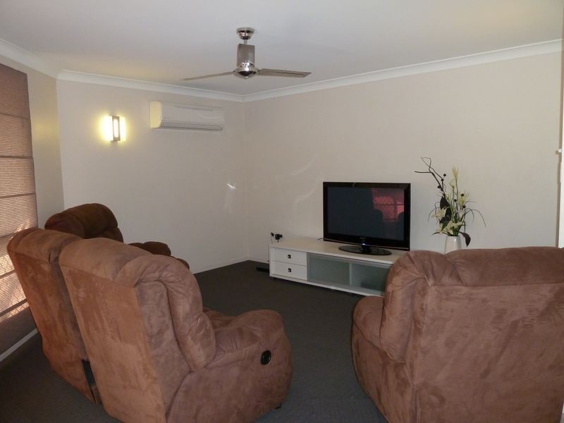 3 Barrine Close, Clinton QLD 4680