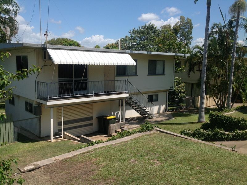 13 Ferguson Crescent, West Gladstone QLD 4680