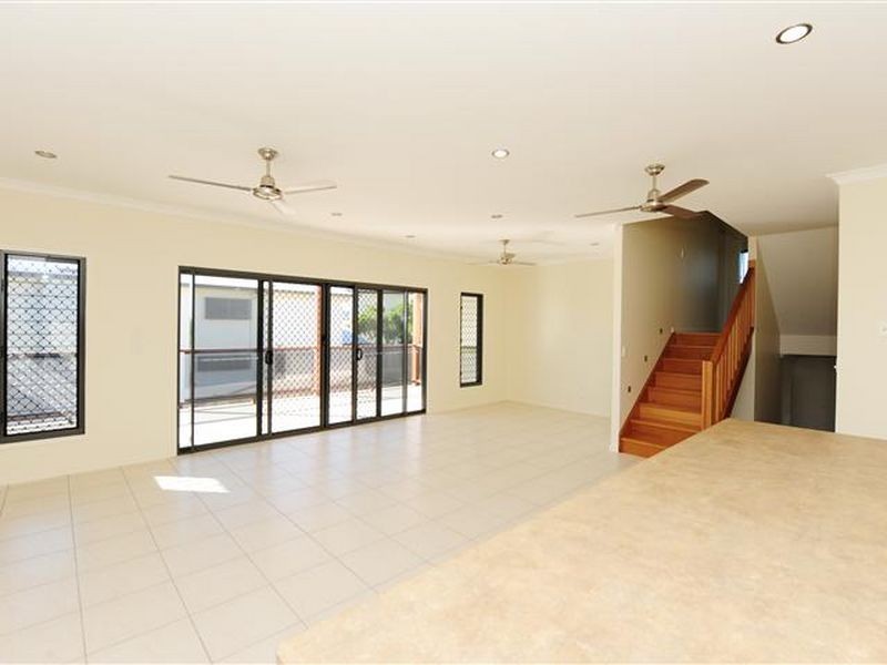3 Danielle Court, Boyne Island QLD 4680