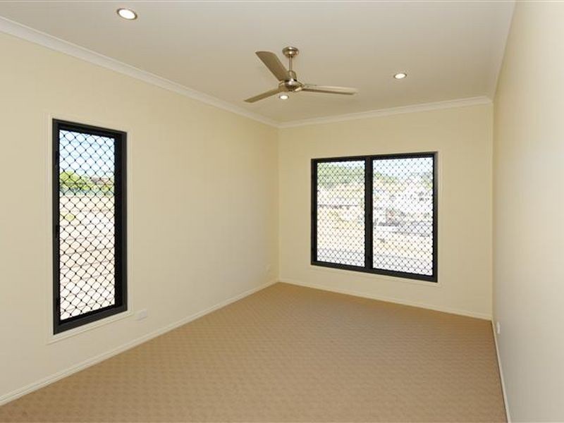 3 Danielle Court, Boyne Island QLD 4680