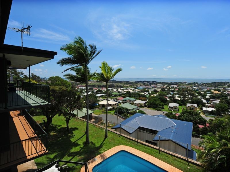 240 Goondoon Street, South Gladstone QLD 4680