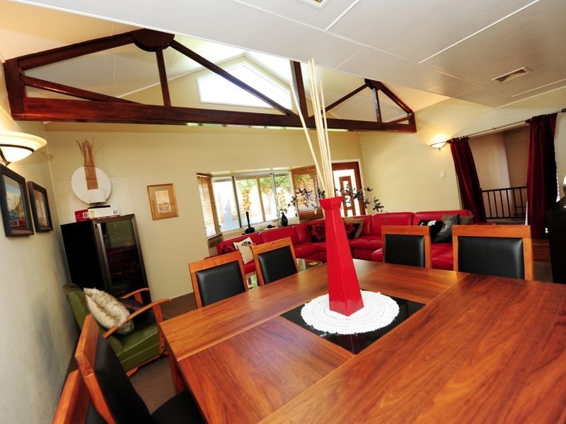 240 Goondoon Street, South Gladstone QLD 4680