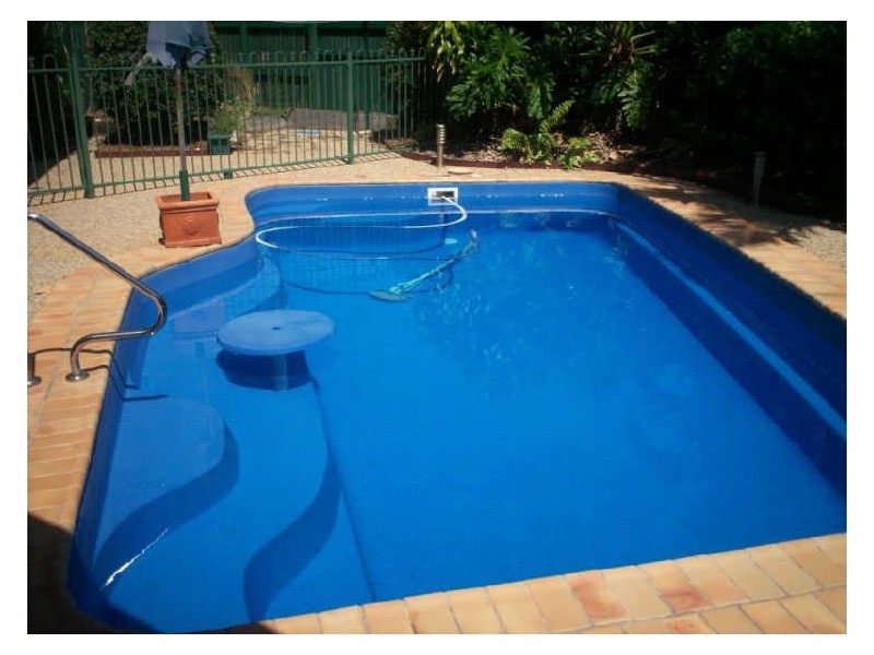 6 MCIVER ROAD, Gladstone QLD 4680