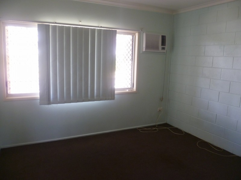 Unit 5/2 Railway Street, Gladstone QLD 4680