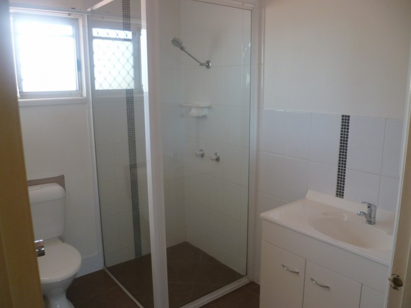 Unit 5/2 Railway Street, Gladstone QLD 4680