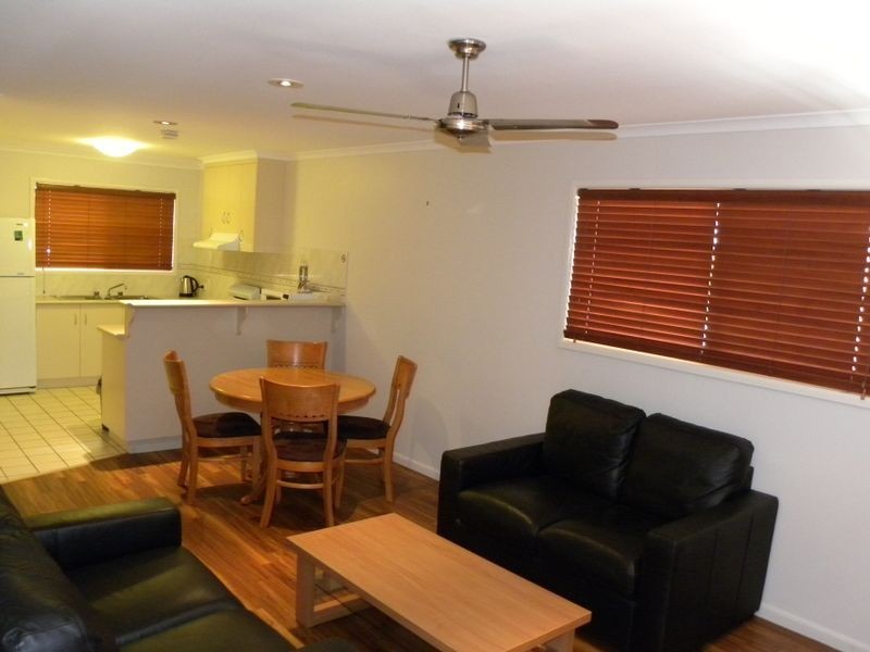 1-2-3/8 Off Lane, Gladstone QLD 4680