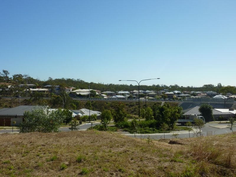 3 Deveney Drive, Kirkwood QLD 4680