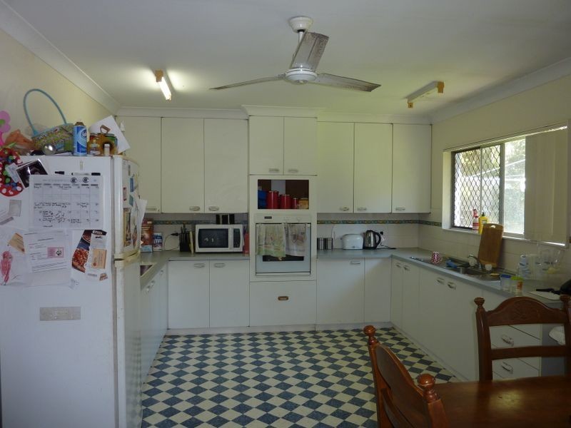 12 Carol Street, Gladstone QLD 4680