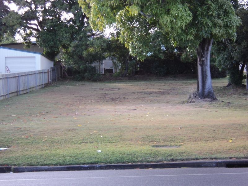 18 Rosella Steet, West Gladstone QLD 4680