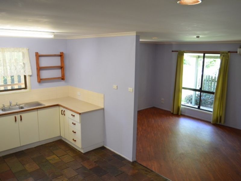 17 Mycumbene Way, Glen Eden QLD 4680