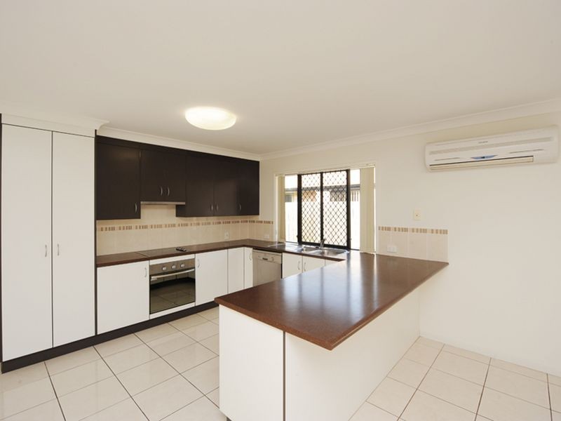 53 Agnes Street, South Gladstone QLD 4680