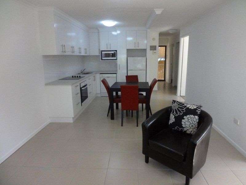 3/42 Auckland Street, Gladstone QLD 4680