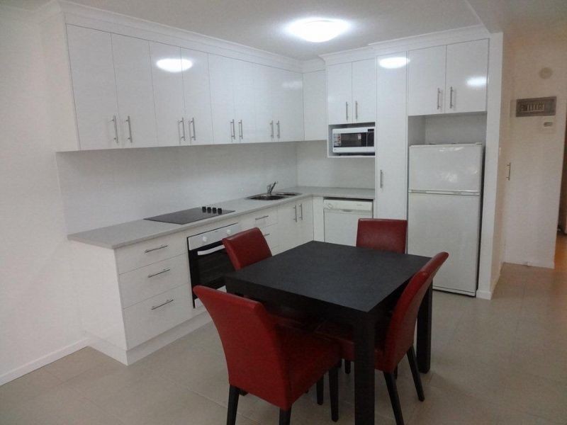 3/42 Auckland Street, Gladstone QLD 4680