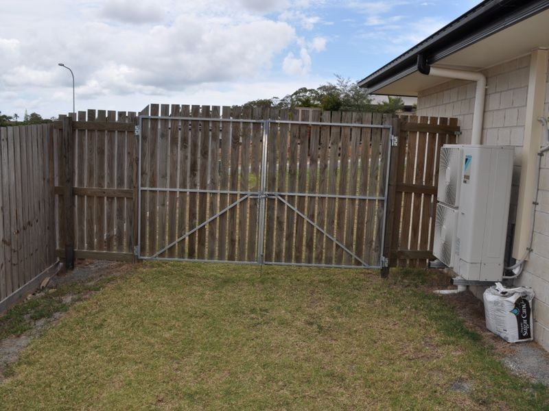 4 Christian Court, Glen Eden QLD 4680