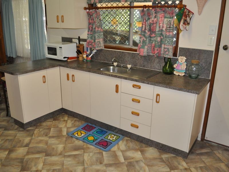 21 Oxley Drive, South Gladstone QLD 4680