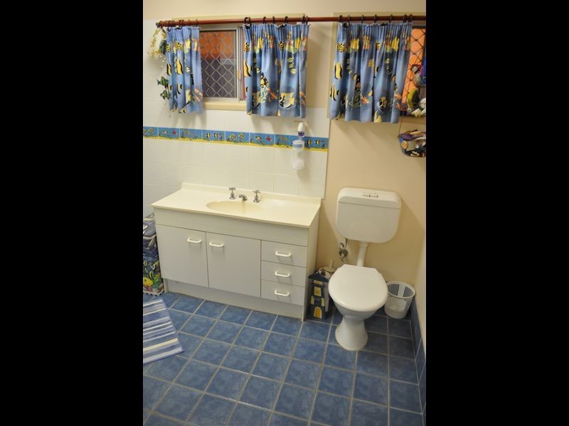 21 Oxley Drive, South Gladstone QLD 4680