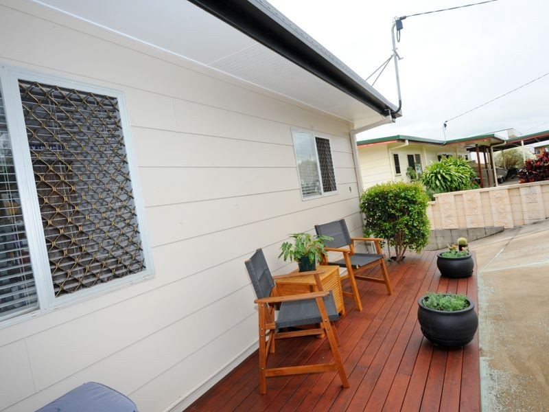 9 Rigby Crescent, West Gladstone QLD 4680