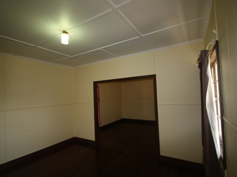 22 Goondoon Street, Gladstone QLD 4680
