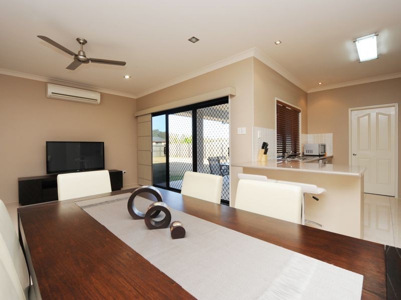 12 Clarendon Street, Clinton QLD 4680