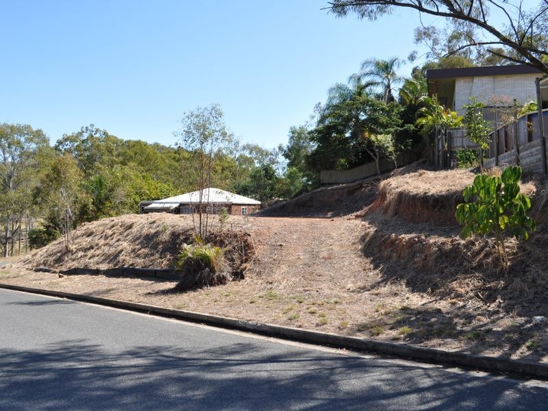 27 Allunga Drive, Glen Eden QLD 4680