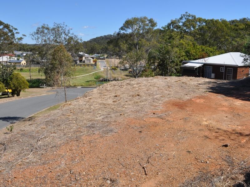 27 Allunga Drive, Glen Eden QLD 4680